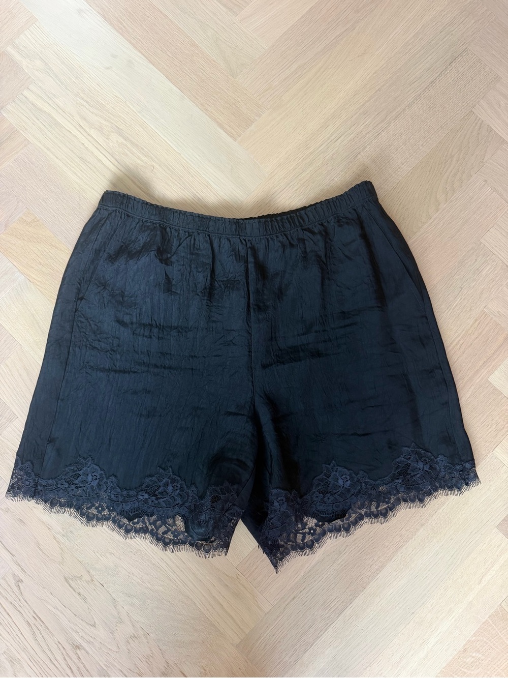 J.Crew Black Lace Trim Bermuda Shorts - Picture 7 of 11